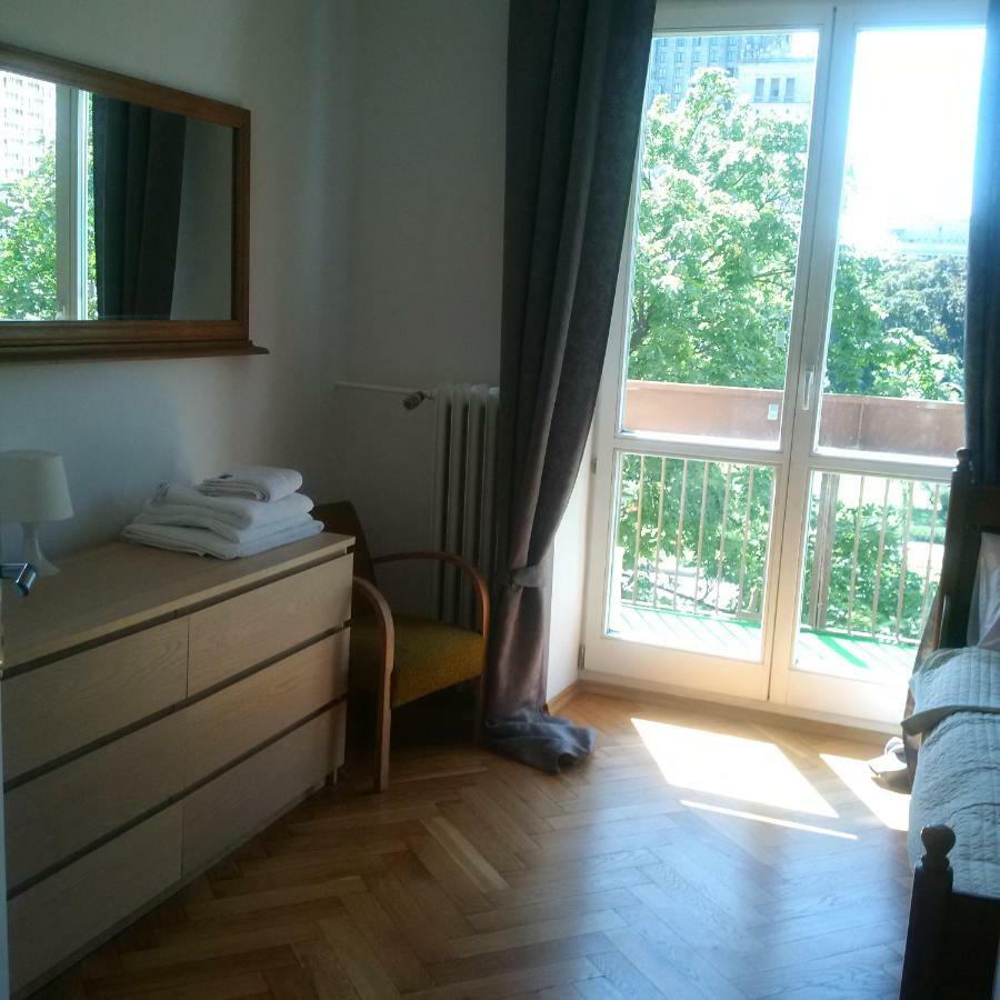 Center Apartment Warsawa Bagian luar foto